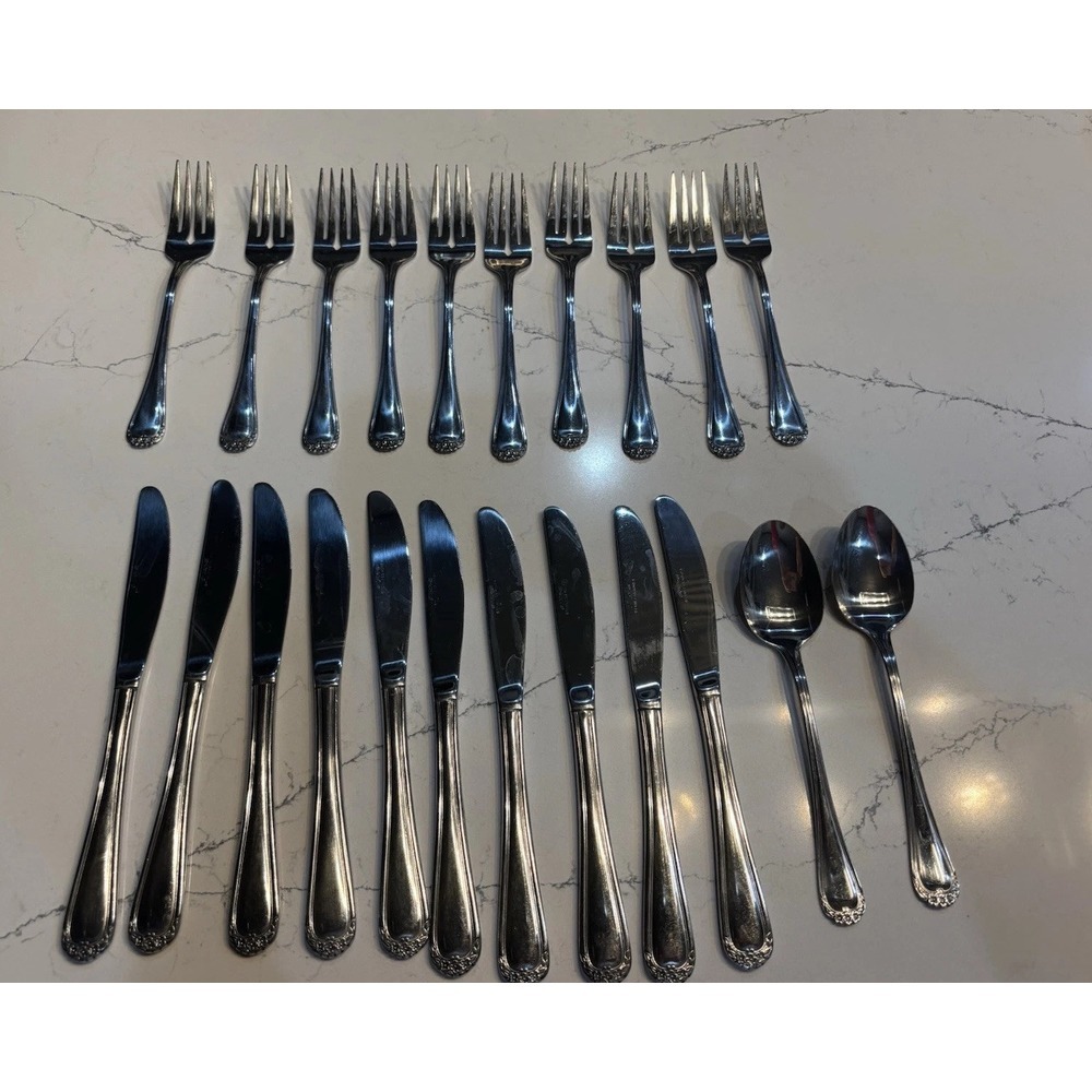 Rogers Stainless Flatware Korea‎ 22 Piece Lot Set Floral Vintage Silverware